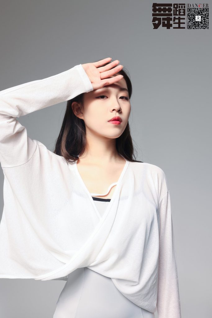 [GALLI嘉麗]舞蹈生日記 127 2022.04.05 羽[43P/292MB]插圖1