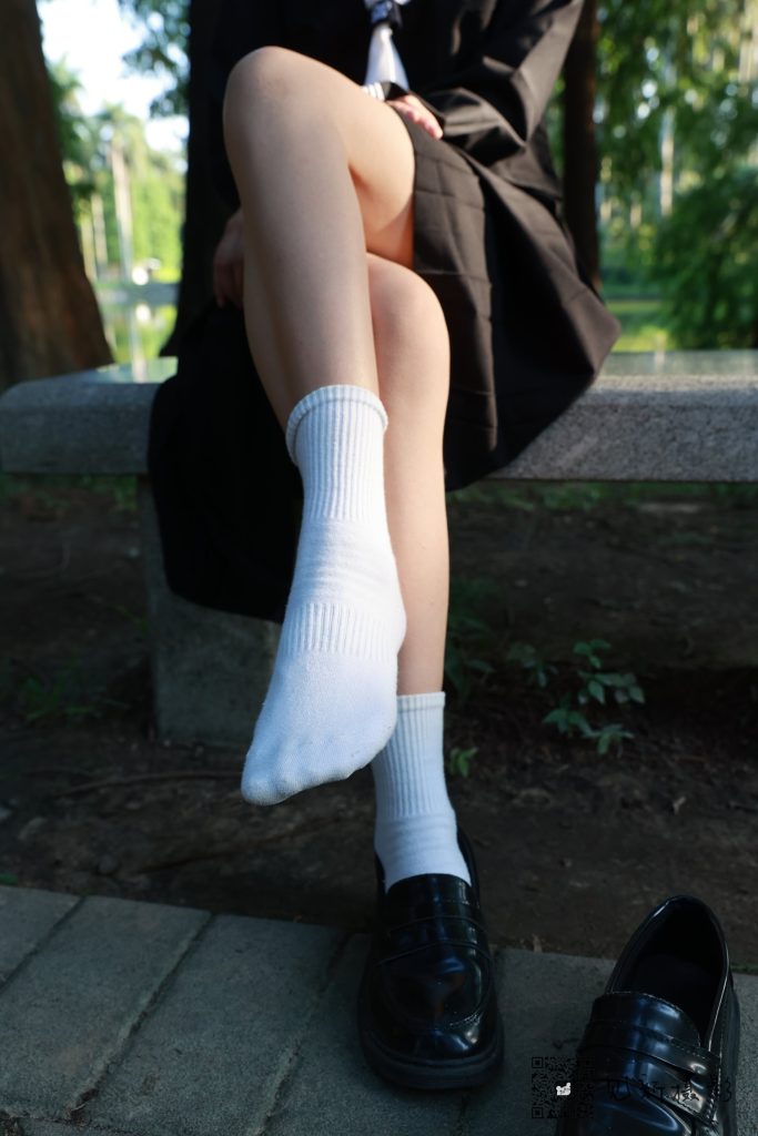 [見新攝影]NO.002 一厘甜酒 公園JK制服棉襪[161P/1V/1.20GB]插圖