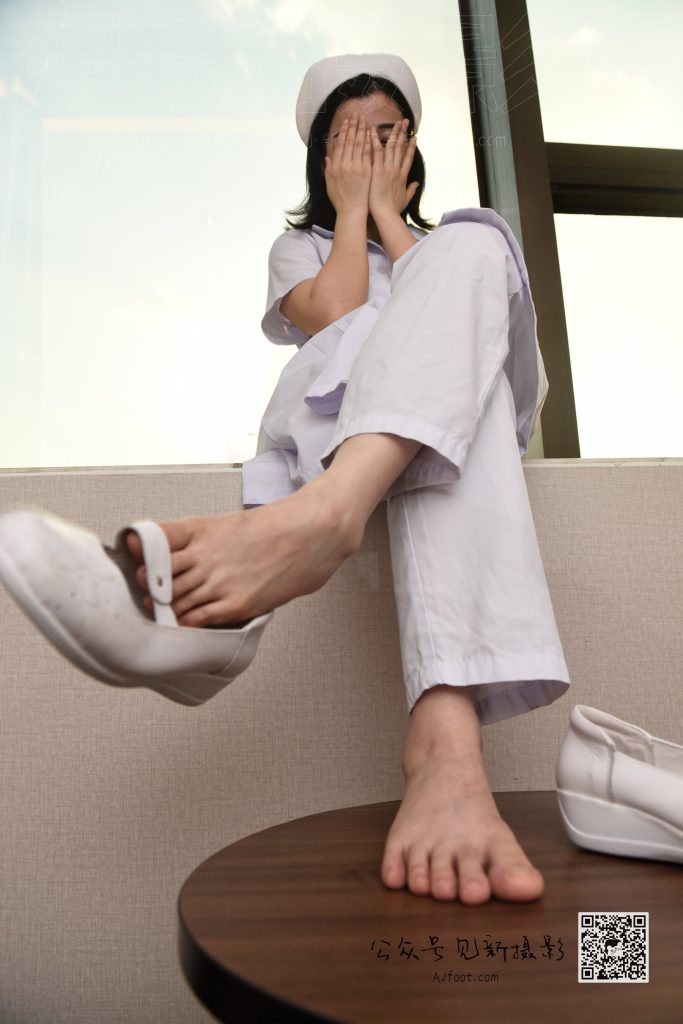 [見新攝影]NO.012 985醫(yī)科大學(xué)護(hù)理美女[131P/1V/2.18GB]插圖