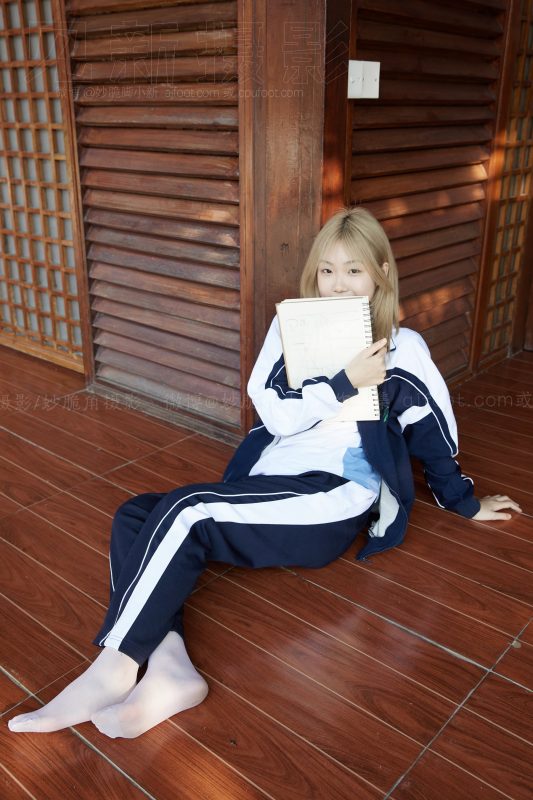 [見(jiàn)新攝影]NO.038 黃頭發(fā)甜美甜美小姐姐-無(wú)料攝影圈