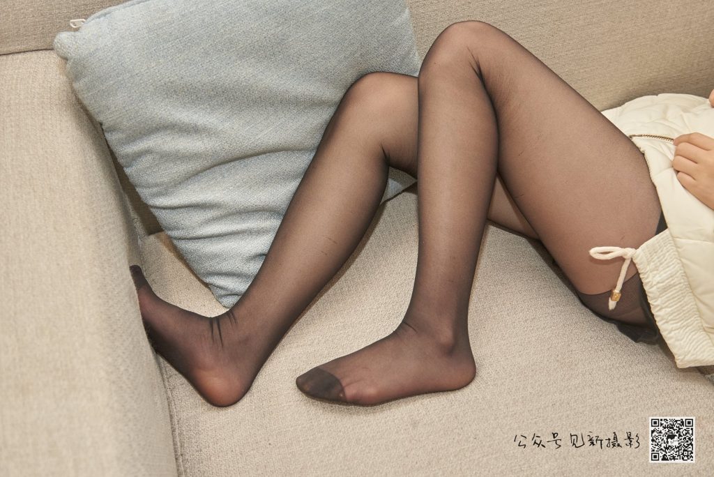 [見新攝影]NO.044 小江-羽絨長靴嘿絲 [60P/777MB]插圖1