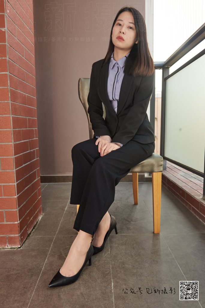 [見(jiàn)新攝影]NO.049 -小江-戶外褲里絲高跟 [155P/1.79G]插圖