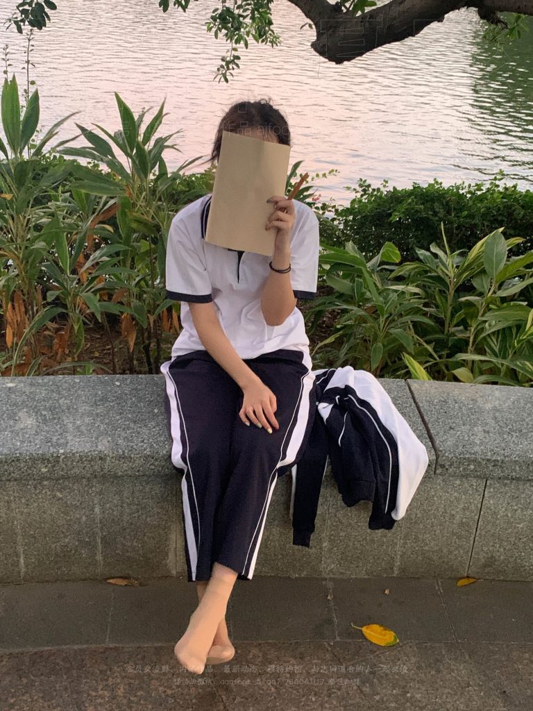 [見(jiàn)新攝影]NO.050 -抖音可愛(ài)學(xué)苑風(fēng)，奶乖少女 [160P/1V/1.59G]插圖2