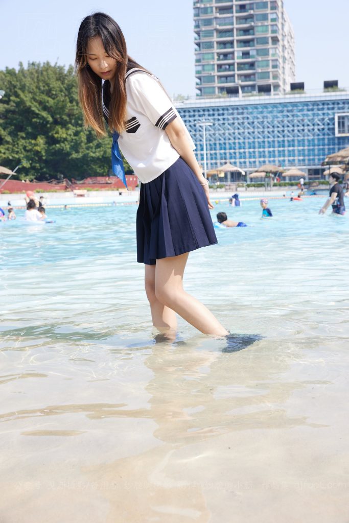 [見新攝影]NO.054 JK風(fēng)馬丁靴 19歲的少女[371P/5V/4.44GB]插圖3