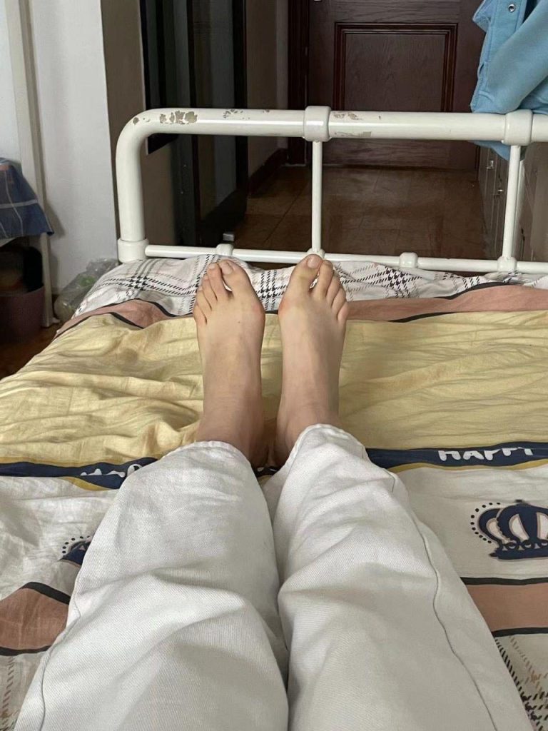 腳模面試臉足同框套路系列-001-02號-178 108 39.5超精品黑絲展示[15P/6V/56MB]插圖2