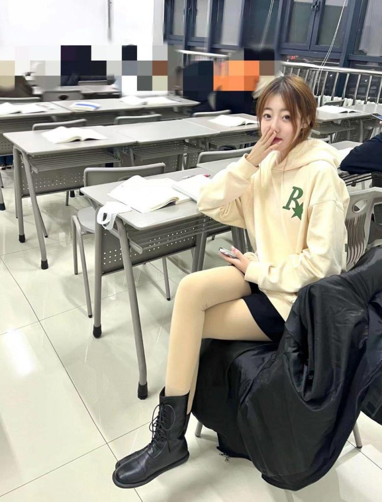 腳模面試臉足同框套路系列-001-02號-178 108 39.5超精品黑絲展示[15P/6V/56MB]插圖3