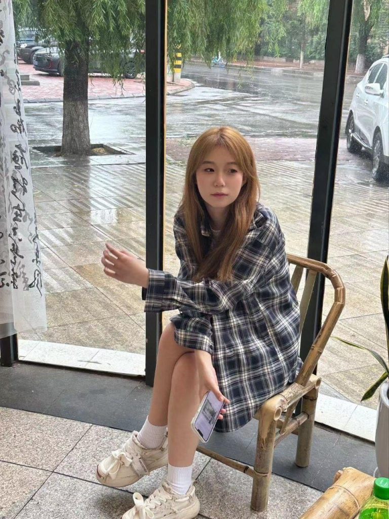 腳模面試臉足同框套路系列-015-17號(hào)-168 88 37說話聲音奇特[8P/2V/30MB]插圖2