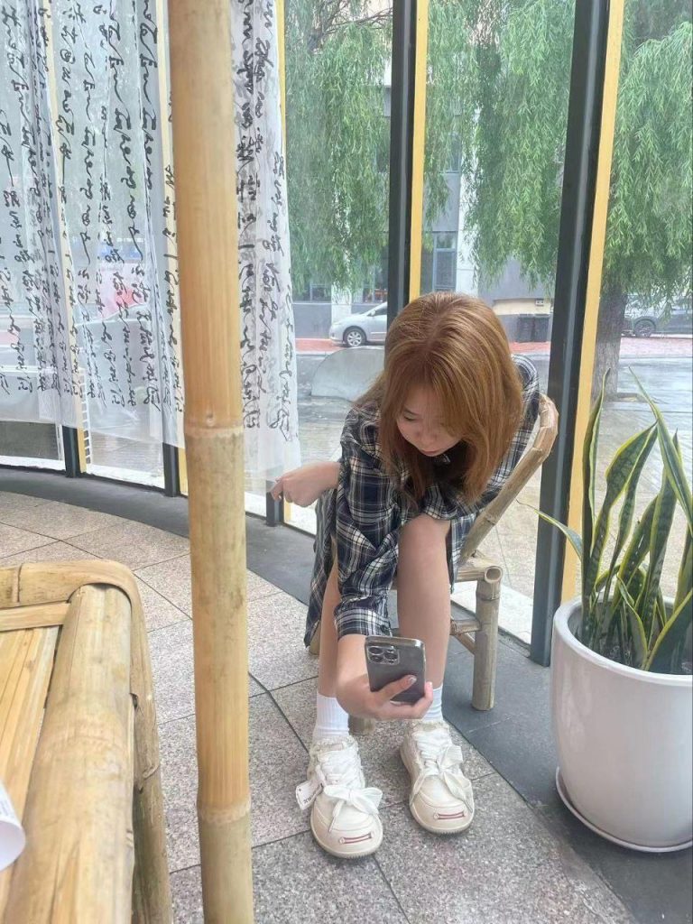 腳模面試臉足同框套路系列-015-17號(hào)-168 88 37說話聲音奇特[8P/2V/30MB]插圖3