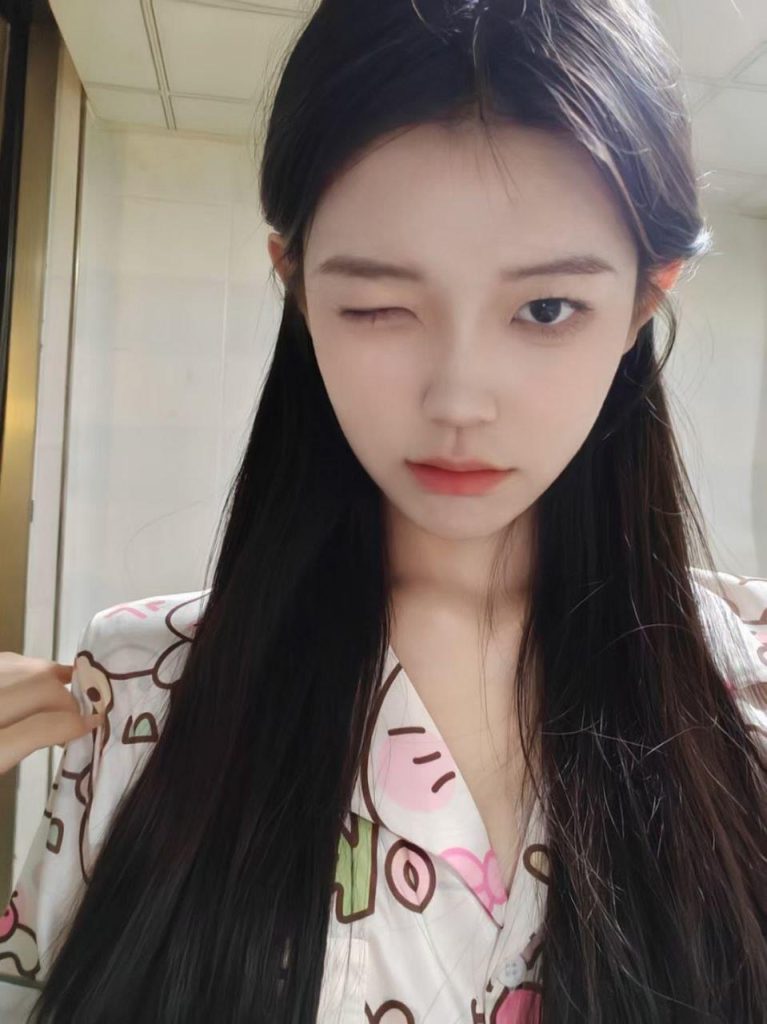 腳模面試臉足同框套路系列-016-18號-175 102 39高顏值 舞蹈校花撅屁股[43P/3V/68MB]插圖2