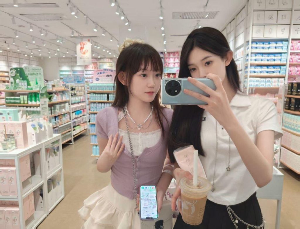 腳模面試臉足同框套路系列-017-19號(hào)-164 90 眼鏡妹[17P/2V/42MB]插圖