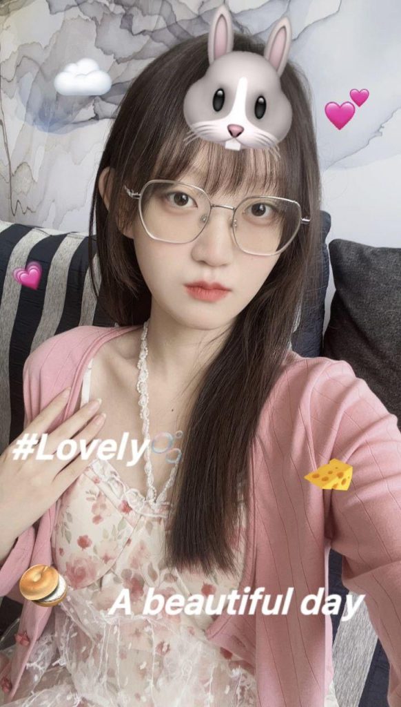 腳模面試臉足同框套路系列-017-19號(hào)-164 90 眼鏡妹[17P/2V/42MB]插圖3