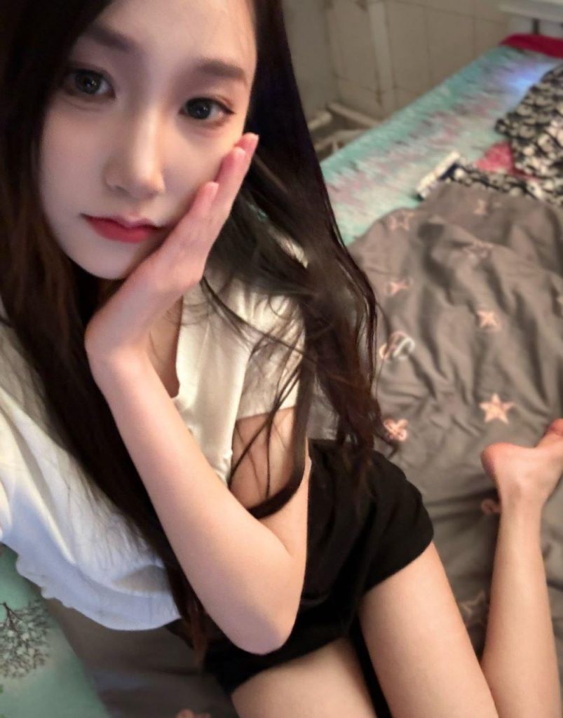 腳模面試臉足同框套路系列-024-26號-酒店前臺小妹[14P/11V/192MB]插圖1