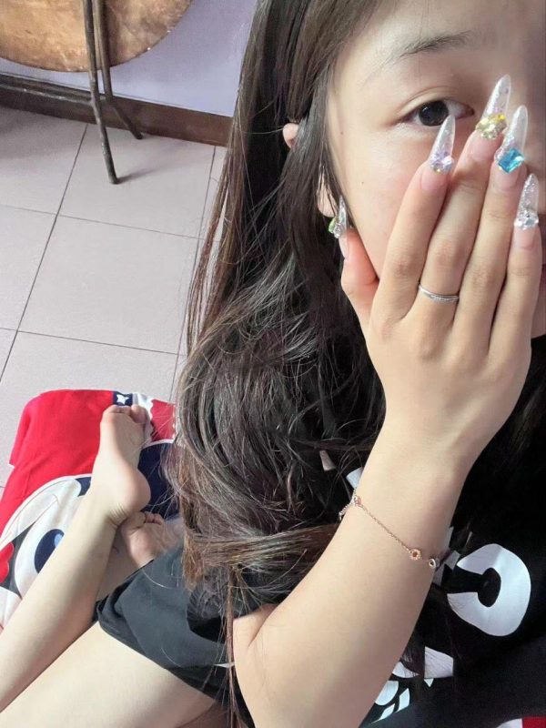 腳模面試臉足同框套路系列-035-37號(hào)-小姐姐[14P/5V/68MB]-無(wú)料攝影圈