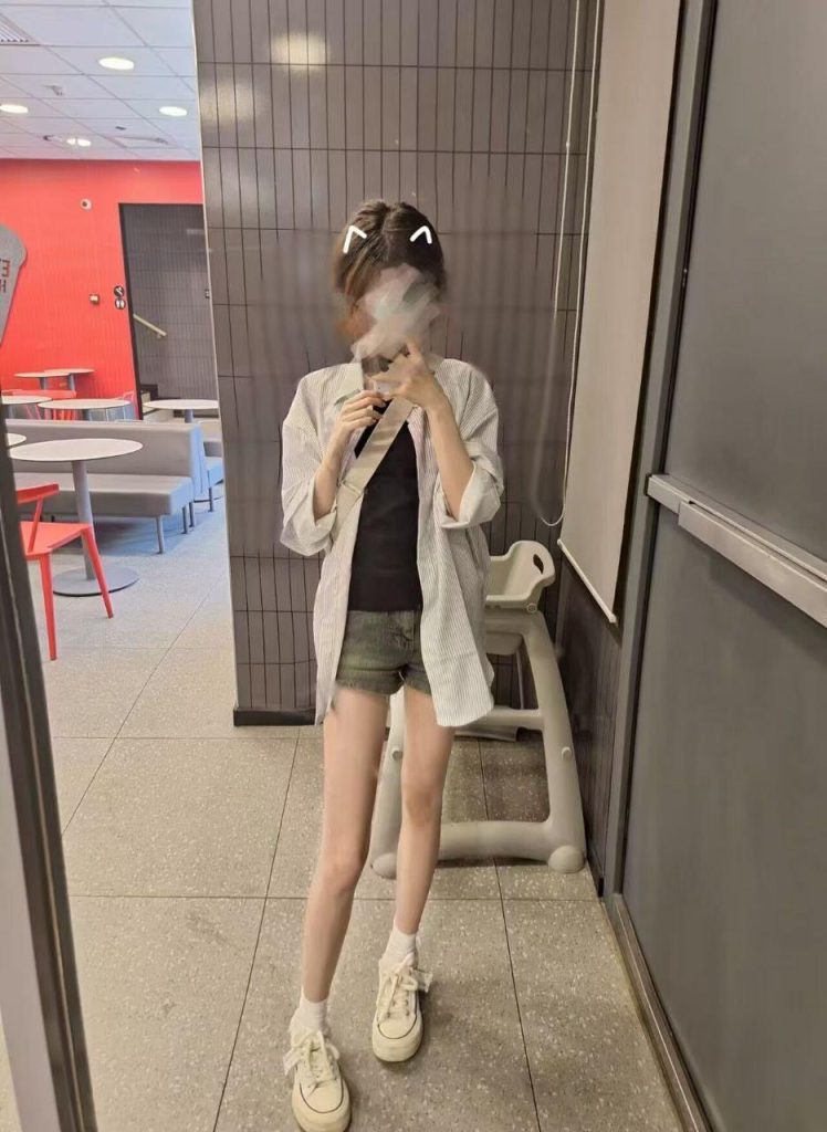 腳模面試臉足同框套路系列-037-39號(hào)-小姐姐[10P/11V/117MB]插圖2