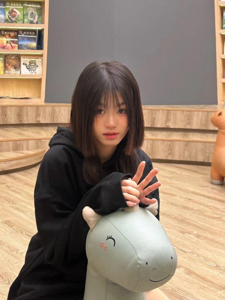 腳模面試臉足同框套路系列-051-171 102 39 騷腳聽話[8P/2V/7MB]插圖