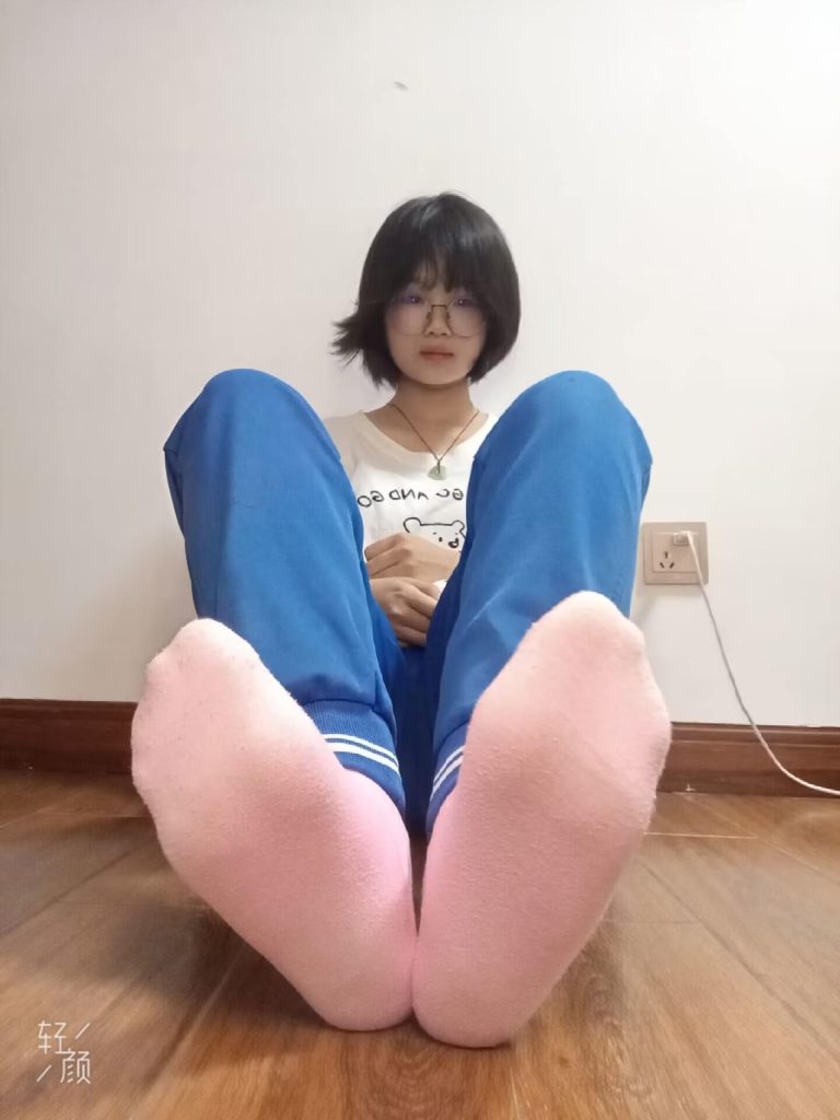 腳模面試臉足同框套路系列-055-素人3[58P/28MB]插圖2