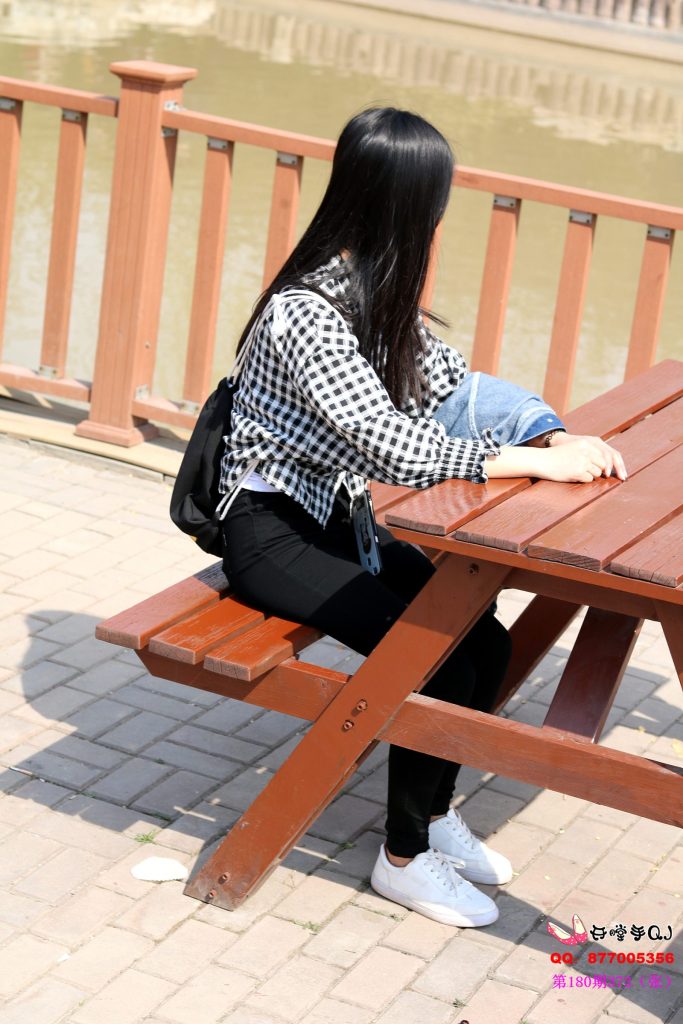 開膛手杰克 180期 小白鞋灰色棉穿襪腳裸足 [373P/1V/1.93G]插圖2