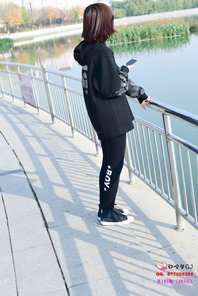 開膛手195期舞蹈生帆布鞋白棉襪 [303P/1V/1.71G]插圖1