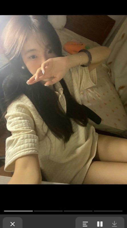 腳模面試臉足同框套路系列-083-各種秀腳[10P/6V/122MB]-無料攝影圈