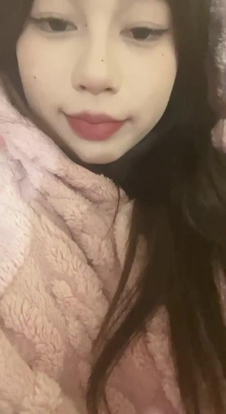 腳模面試臉足同框套路系列-105 小寶貝的極品白嫩腳丫 [112P/19V/129M]插圖1