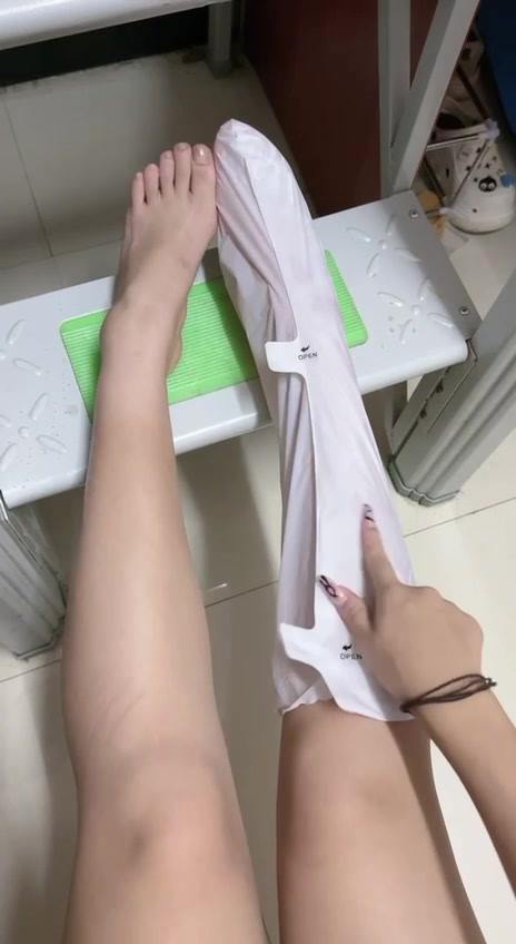 腳模面試臉足同框套路系列-106 小網紅給你展示一下 [130P/31V/195M]插圖