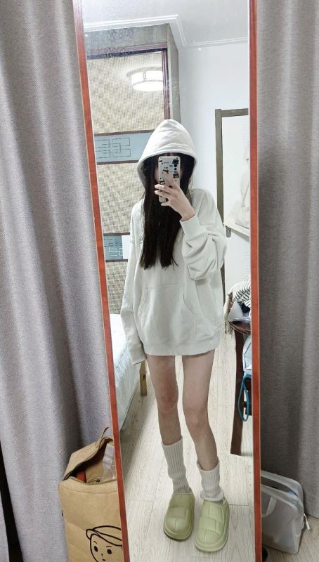 腳模面試臉足同框套路系列-114 164 44 37[9P/1V/29M]-無(wú)料攝影圈