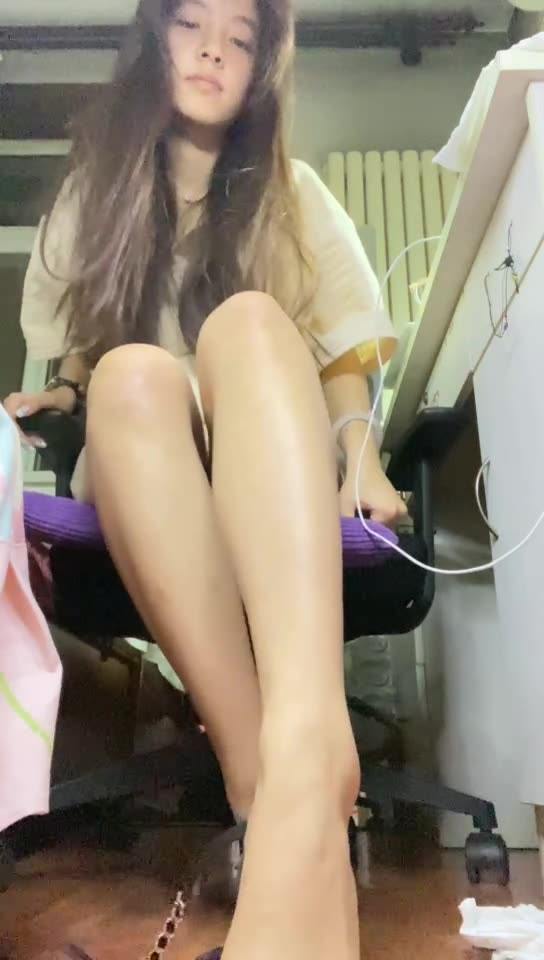 腳模面試臉足同框套路系列-119 各種秀腳-1[25P/5V/120M]插圖2