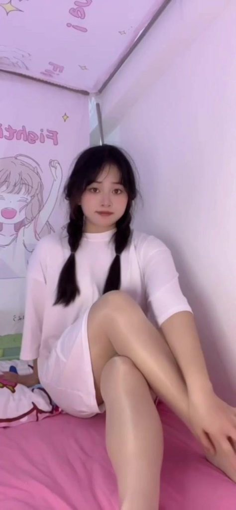 腳模面試臉足同框套路系列-139 [21P/3V/24M]插圖3