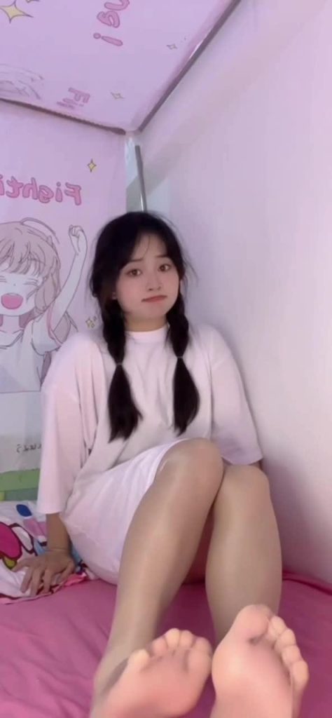 腳模面試臉足同框套路系列-139 [21P/3V/24M]插圖2