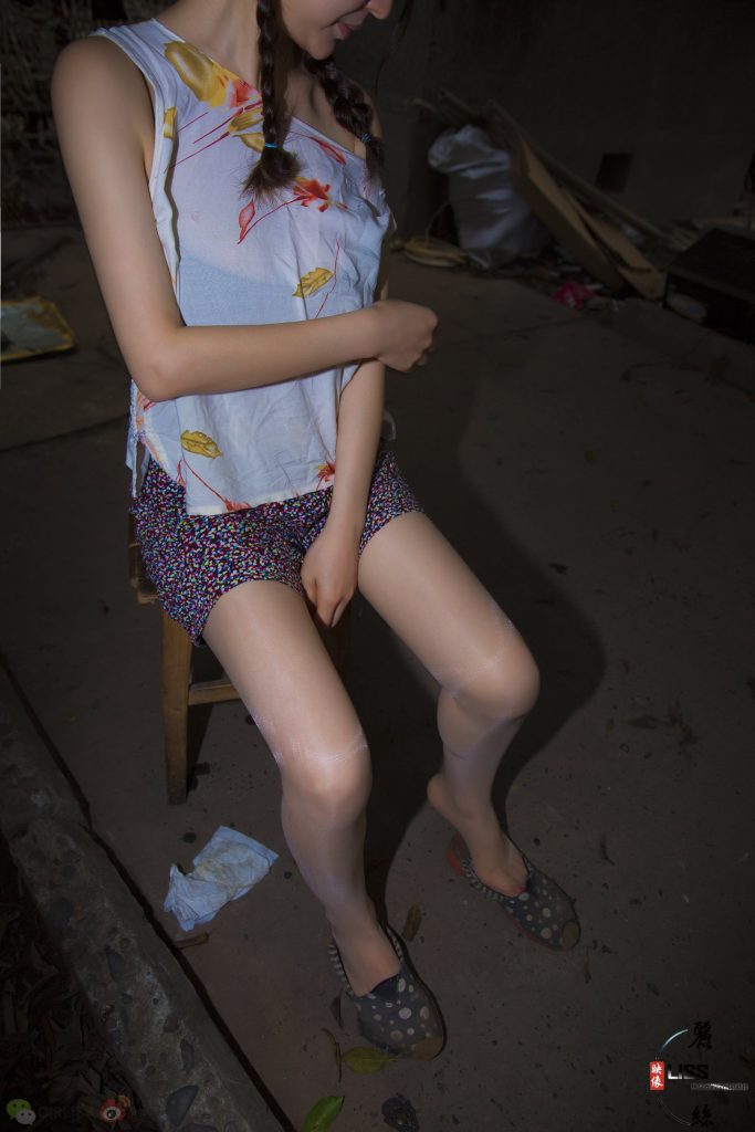 [LISS麗絲映像]NO.014 莎妹《廢品垃圾站老王的女兒》[80P/1.25G]插圖2