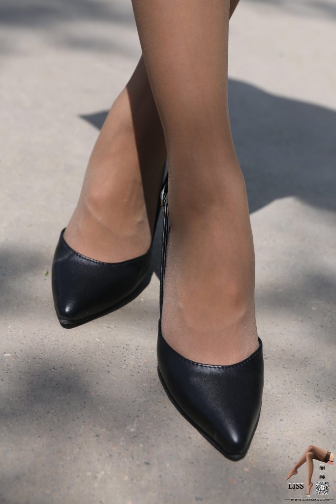 [LISS麗絲映像]NO.019 慕容旭《絲腿女神駕到》[71P/96MB]插圖2