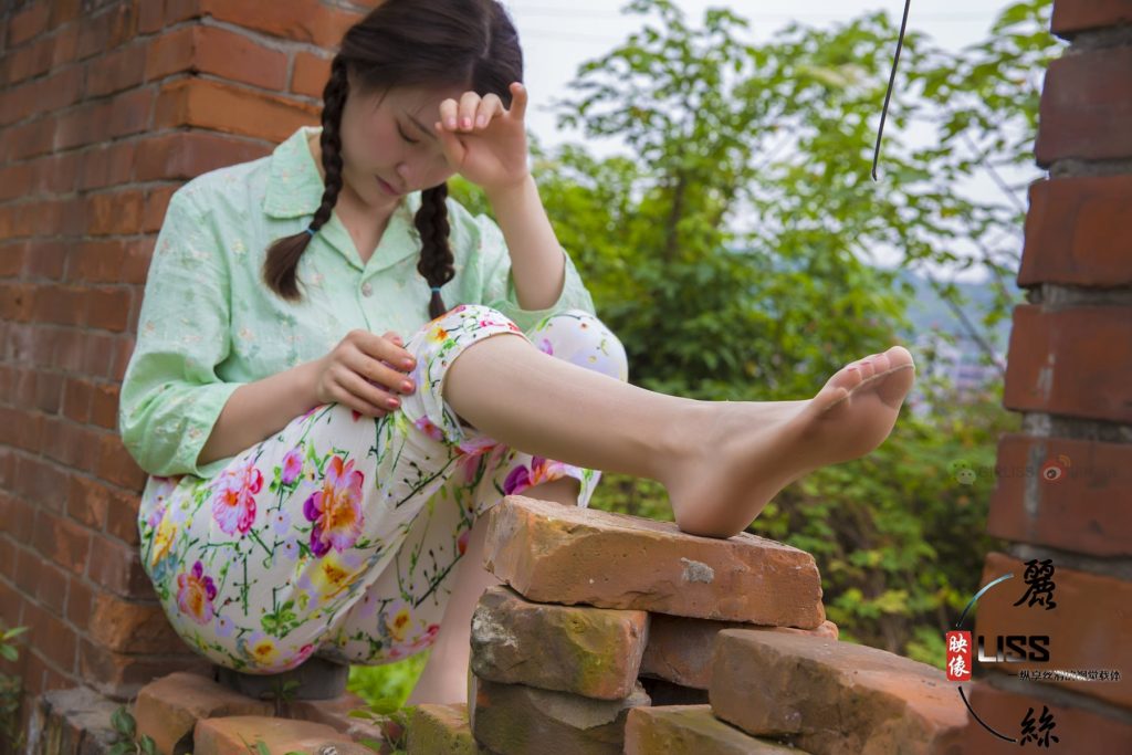 [LISS麗絲映像]NO.020《回村的Y惑》[31P/552MB]插圖