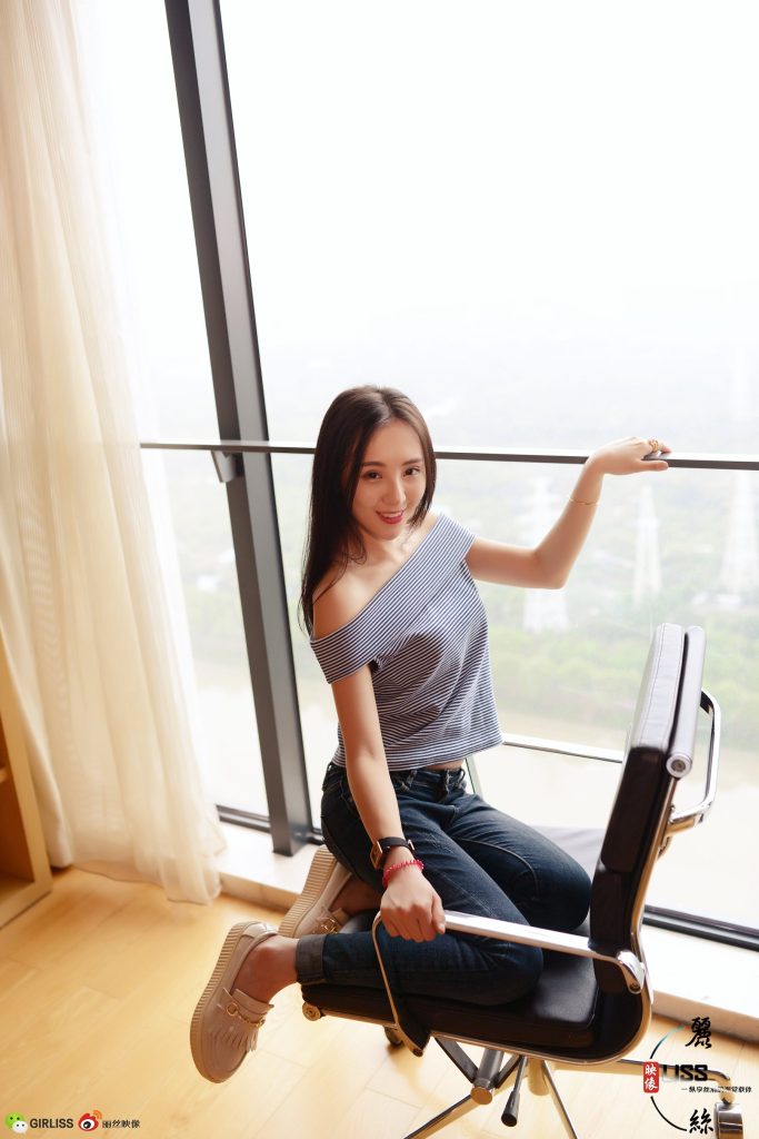 [LISS麗絲映像]NO.029 韓云《微笑啟示錄》[100P/2.12G]插圖2