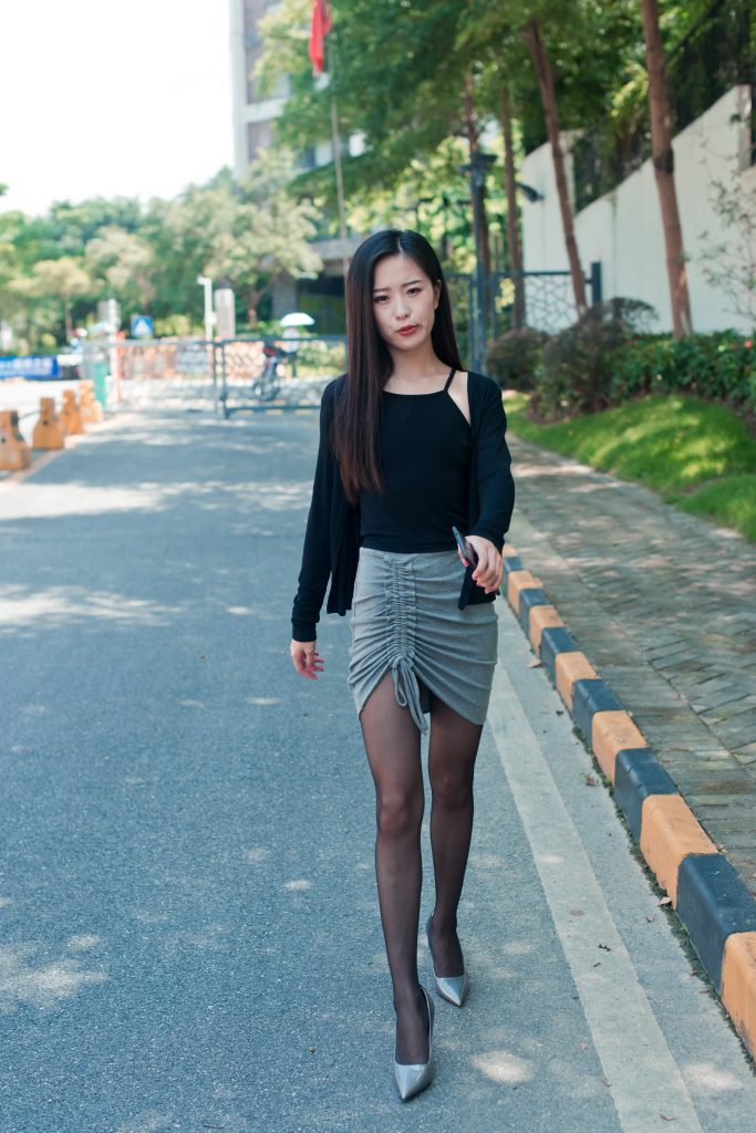 [LISS麗絲映像]NO.047《秋季御風的俏麗黑絲出行》[99P/651MB]插圖2