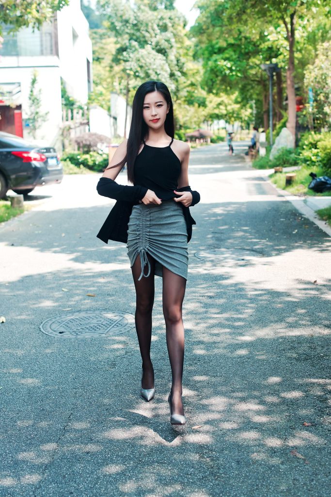 [LISS麗絲映像]NO.047《秋季御風的俏麗黑絲出行》[99P/651MB]插圖1