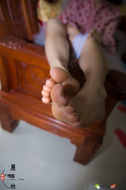 [LISS麗絲映像]NO.054《白色蕾絲》[59P/877MB]-無料攝影圈