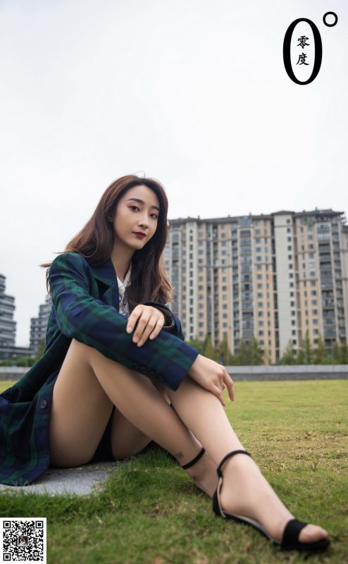 [零度攝影] VOL.22 喵喵 戶外大秀[54P/157MB]-無(wú)料攝影圈