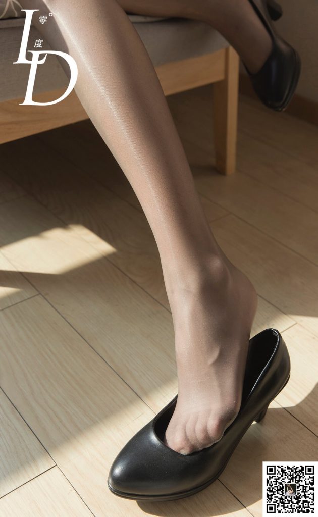 [零度攝影] VOL.27 一含de美腿玉足 [51P/185MB]插圖2