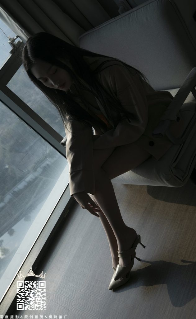 [零度攝影] VOL.092 學(xué)生兼職 小雨 [37P/31MB]插圖2