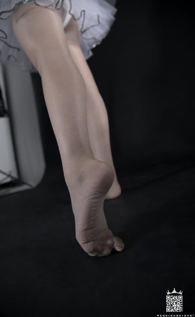 [零度攝影] NO.103 職業(yè)模特 皮皮 [43P/27M]插圖1