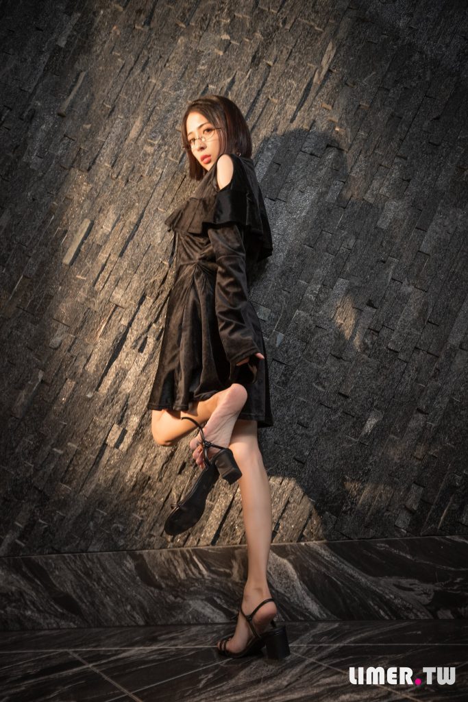 Limerence原創(chuàng) NO.003 xxkuroko子子[129P/1V/3.75GB]插圖