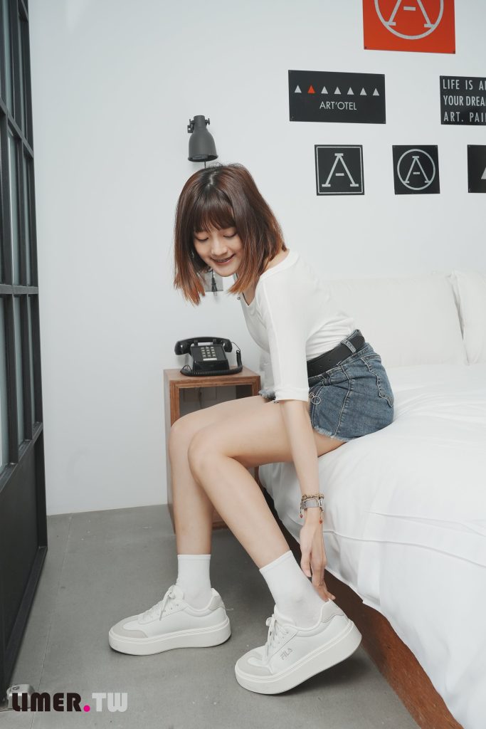 Limerence原創(chuàng) NO.036 Betty 微笑女孩極致裸足[170P/1V/5.70GB]插圖