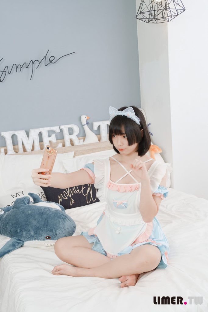 Limerence原創(chuàng) NO.055 之之 女仆裝扮柔嫩歐派與裸足 請主人享用[170P/1V/4.01GB]插圖1