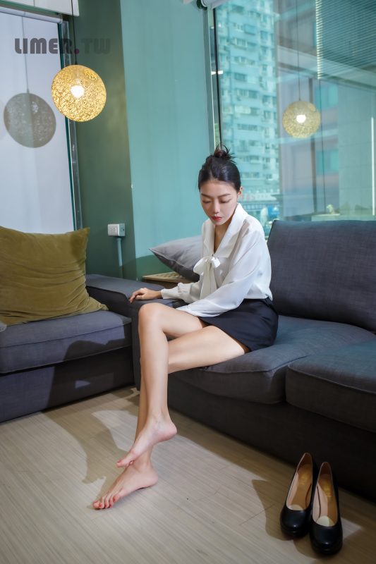 Limerence原創 NO.077 Joy 美腿秘書的居家生活[180P/1V/5.88GB]-無料攝影圈