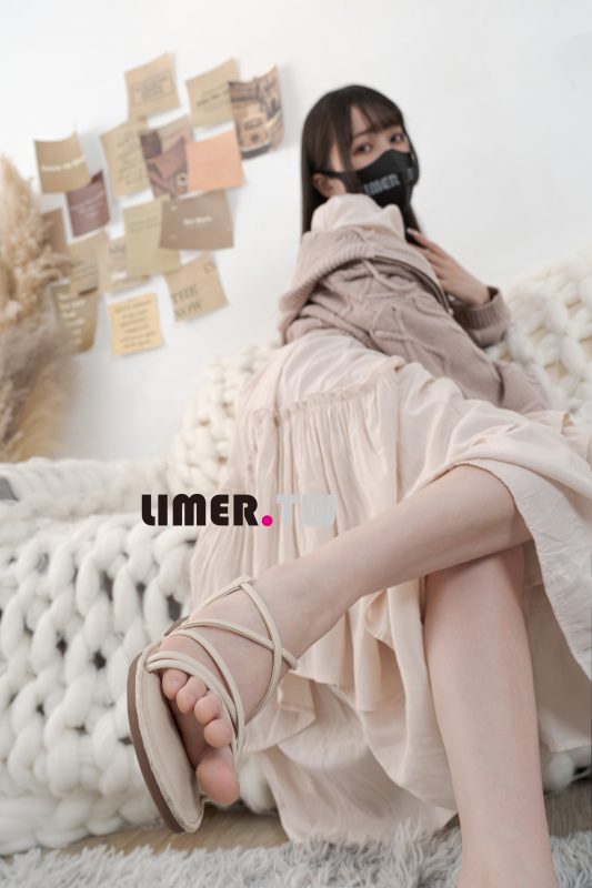 Limerence原創 NO.097 Miya 涼鞋 素甲 粉嫩通紅裸足 一次滿足[168P/1V/3.23GB]-無料攝影圈