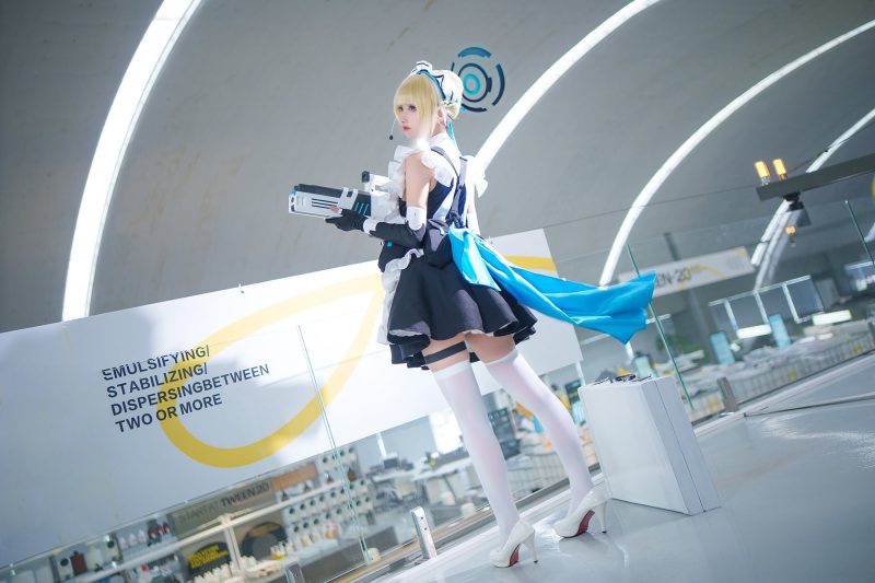 大大卷卷小卷 NO.029 – 碧藍(lán)檔案飛鳥馬時(shí) 短女仆[27P/211MB]-無料攝影圈