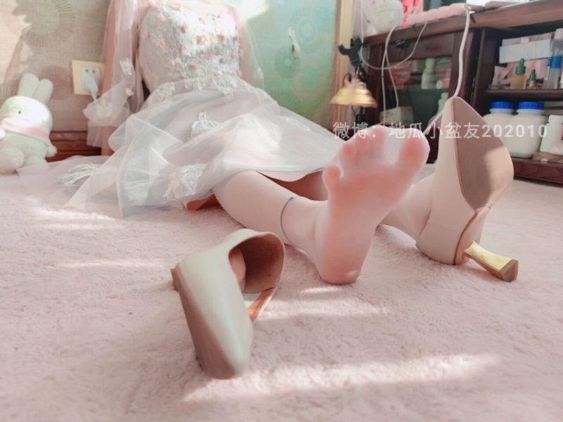 011-地瓜小盆友-各樣美足展示[2M]-無料攝影圈