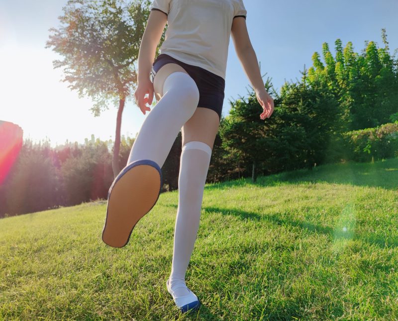 042-地瓜小盆友-草地2[61M]-無料攝影圈