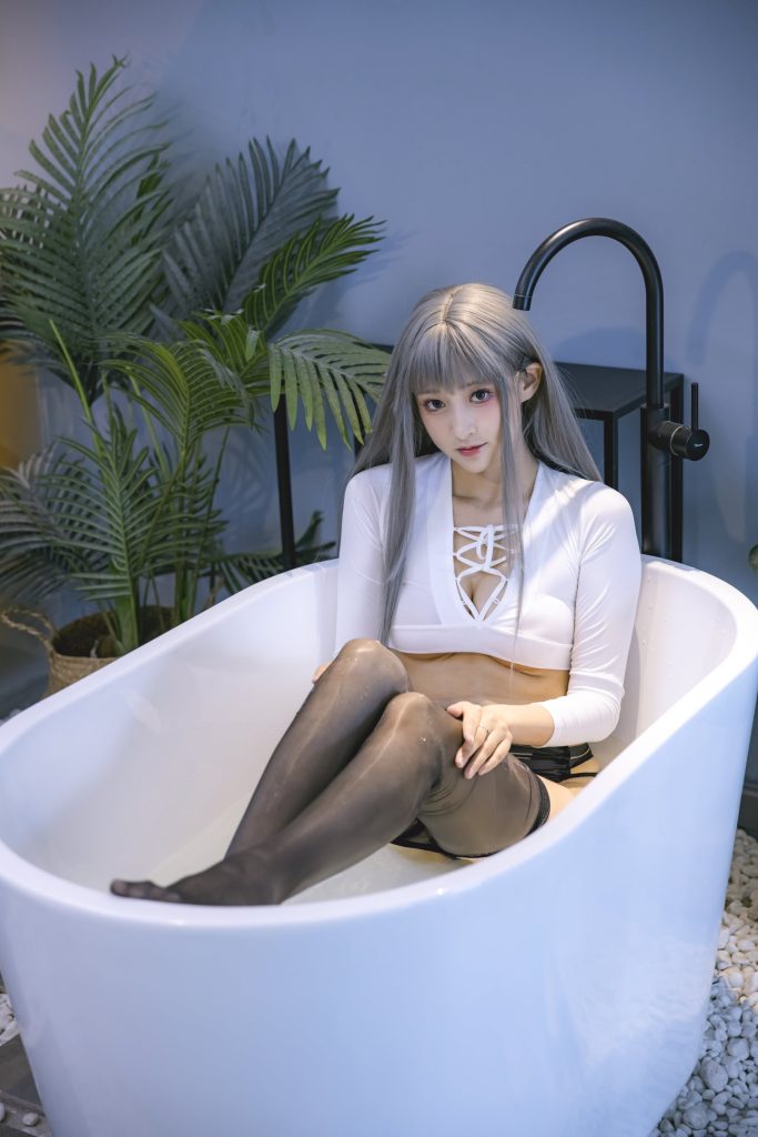 冬馬路紗 NO.010 – 浴缸濕身黑絲[23P/410MB]插圖1