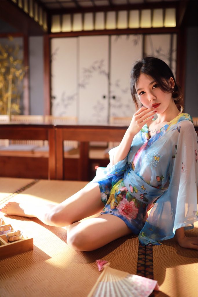 18抖娘-利世 – 水藍(lán)和服插圖1